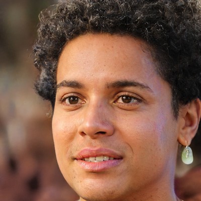 Darnell H.